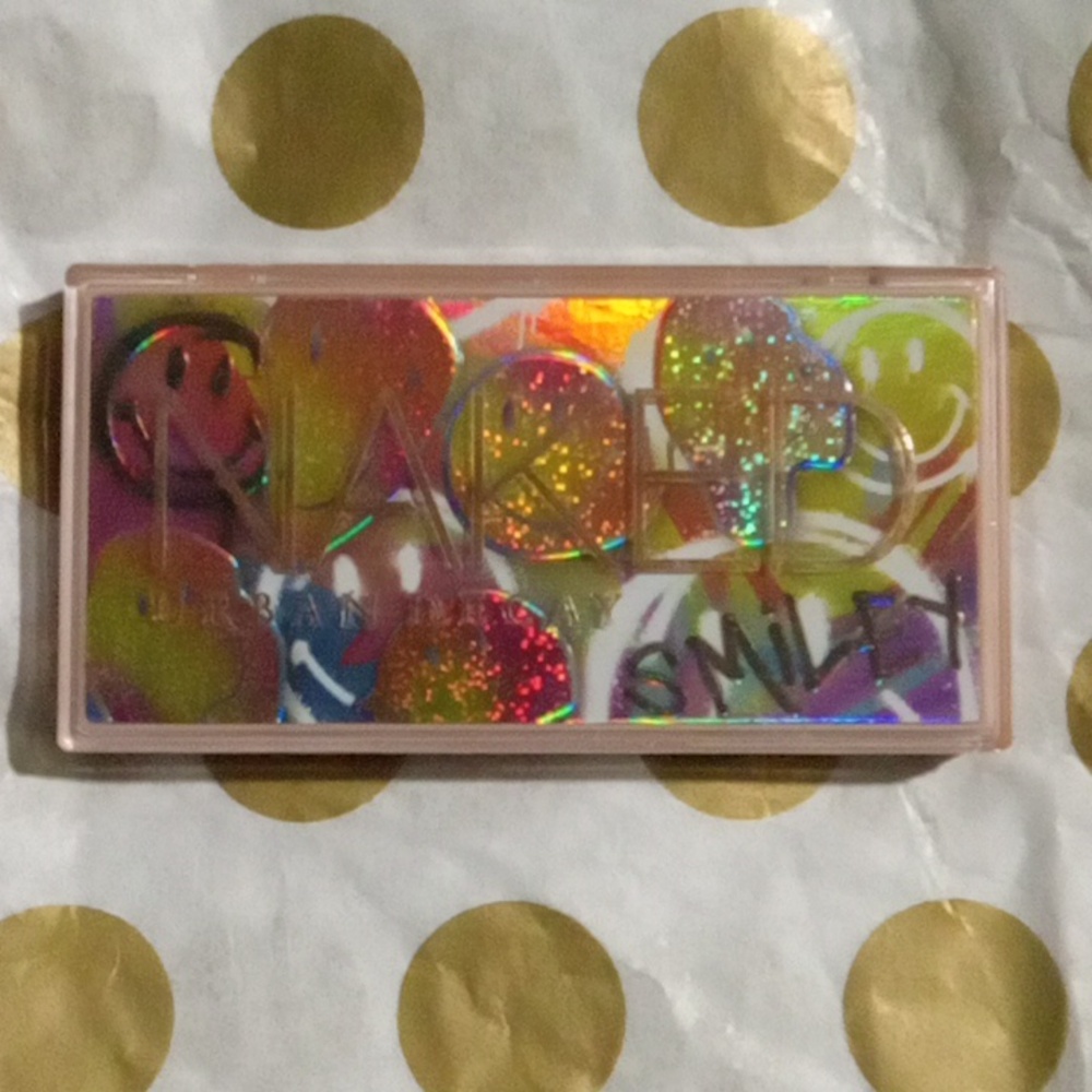 UD Naked Smiley